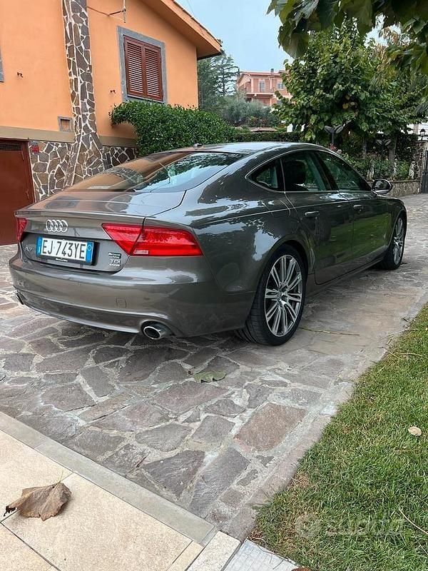 Usata Audi A7 245 CV (180 kW) 2011 Utilitaria