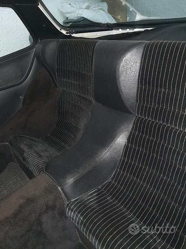 Usata Porsche 924 125 CV (91 kW) 1980 Bianco Coupé