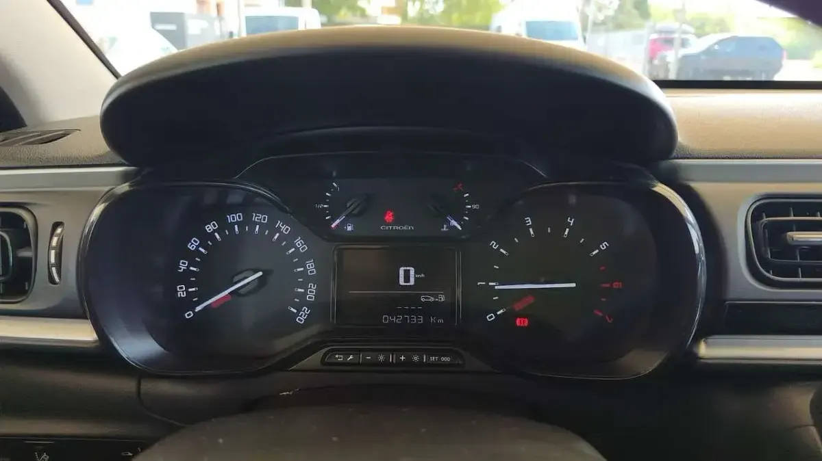 Usata Citroën C3 Feel 83 CV (61 kW) 2019 Verde Utilitaria