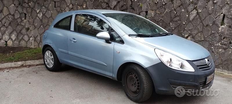 Usata Opel Corsa 2007 Grigio Berlina