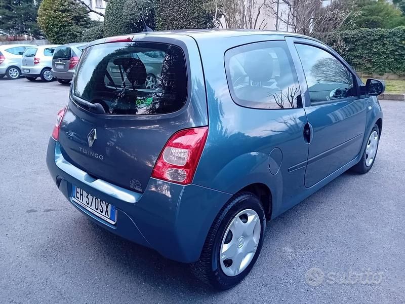 Usata Renault Twingo 75 CV (55 kW) 2011 Blu Utilitaria
