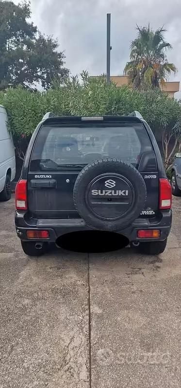 Usata Suzuki Grand Vitara 2005 Nero SUV