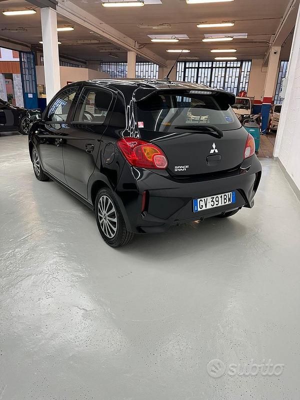 Usata Mitsubishi Space Star 80 CV (58 kW) 2024 Utilitaria