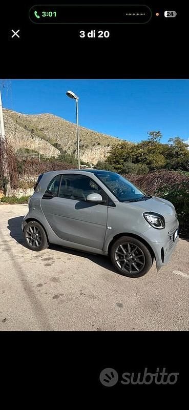 Begagnad Smart ForTwo Coupé 41 kW (56 HK) 2021 Grå Halvkombi