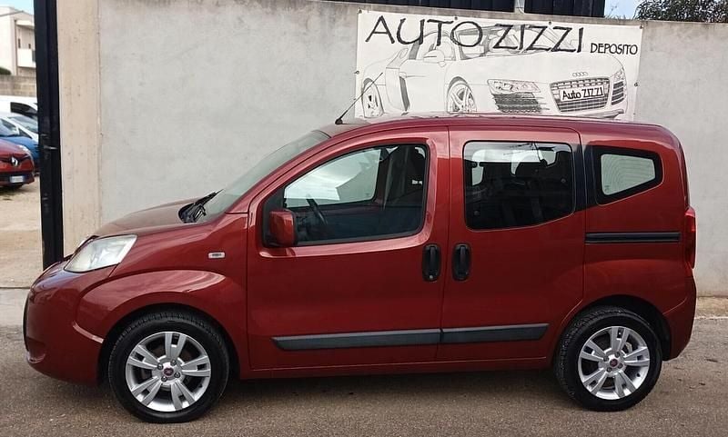 Usata Fiat Qubo Dynamic 75 CV (55 kW) 2010 Rosso Monovolume