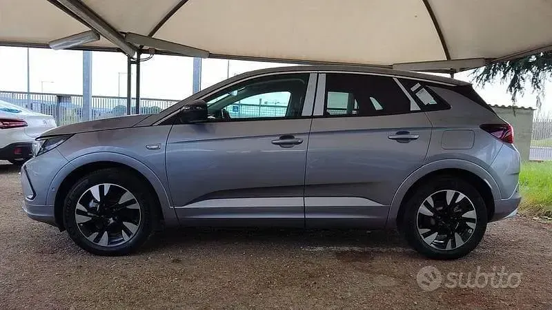 Nuova Opel Grandland X Business 225 CV (165 kW) 2025 Grigio SUV
