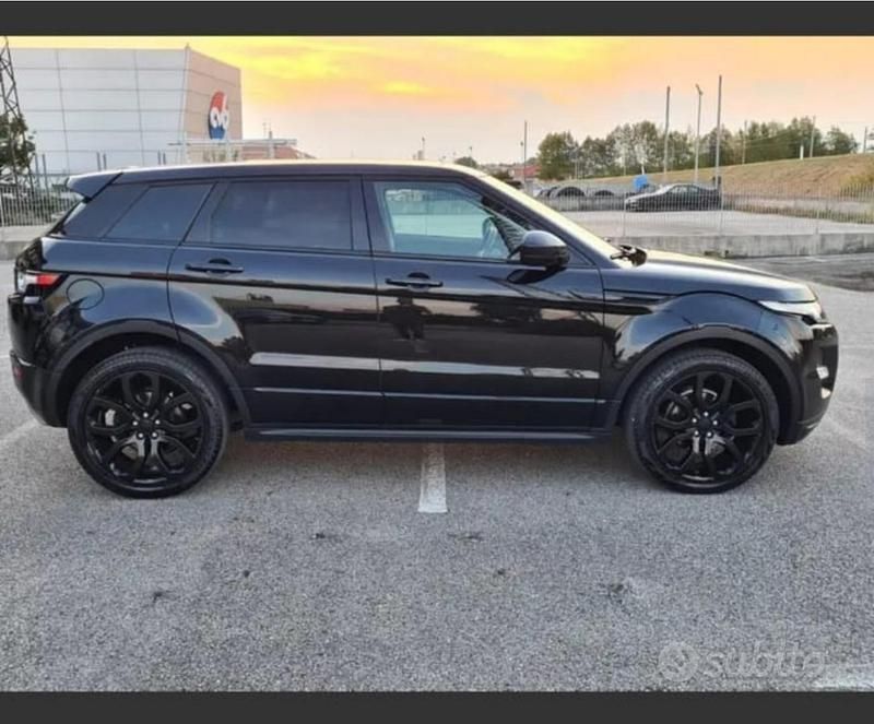 Usata Land Rover Range Rover 190 CV (139 kW) 2011 Nero SUV