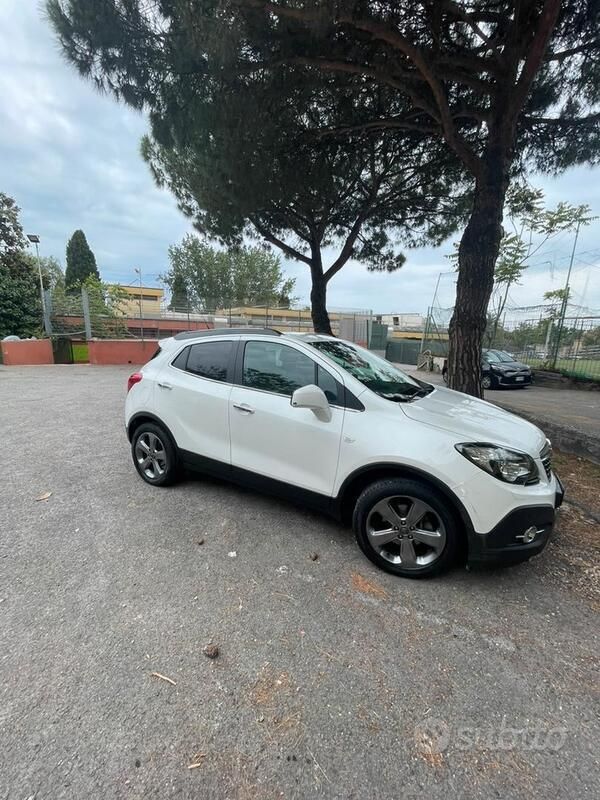 Usata Opel Mokka 131 CV (96 kW) 2013 Bianco SUV