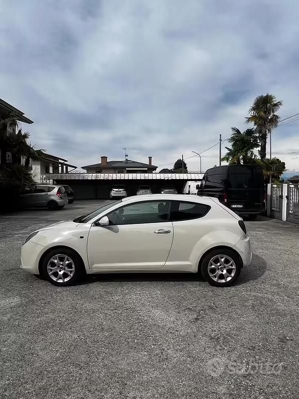 Usata Alfa Romeo MiTo 120 CV (88 kW) 2016 Bianco Utilitaria