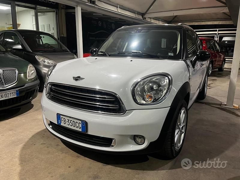 Usata Mini Countryman 112 CV (82 kW) 2015 Bianco SUV