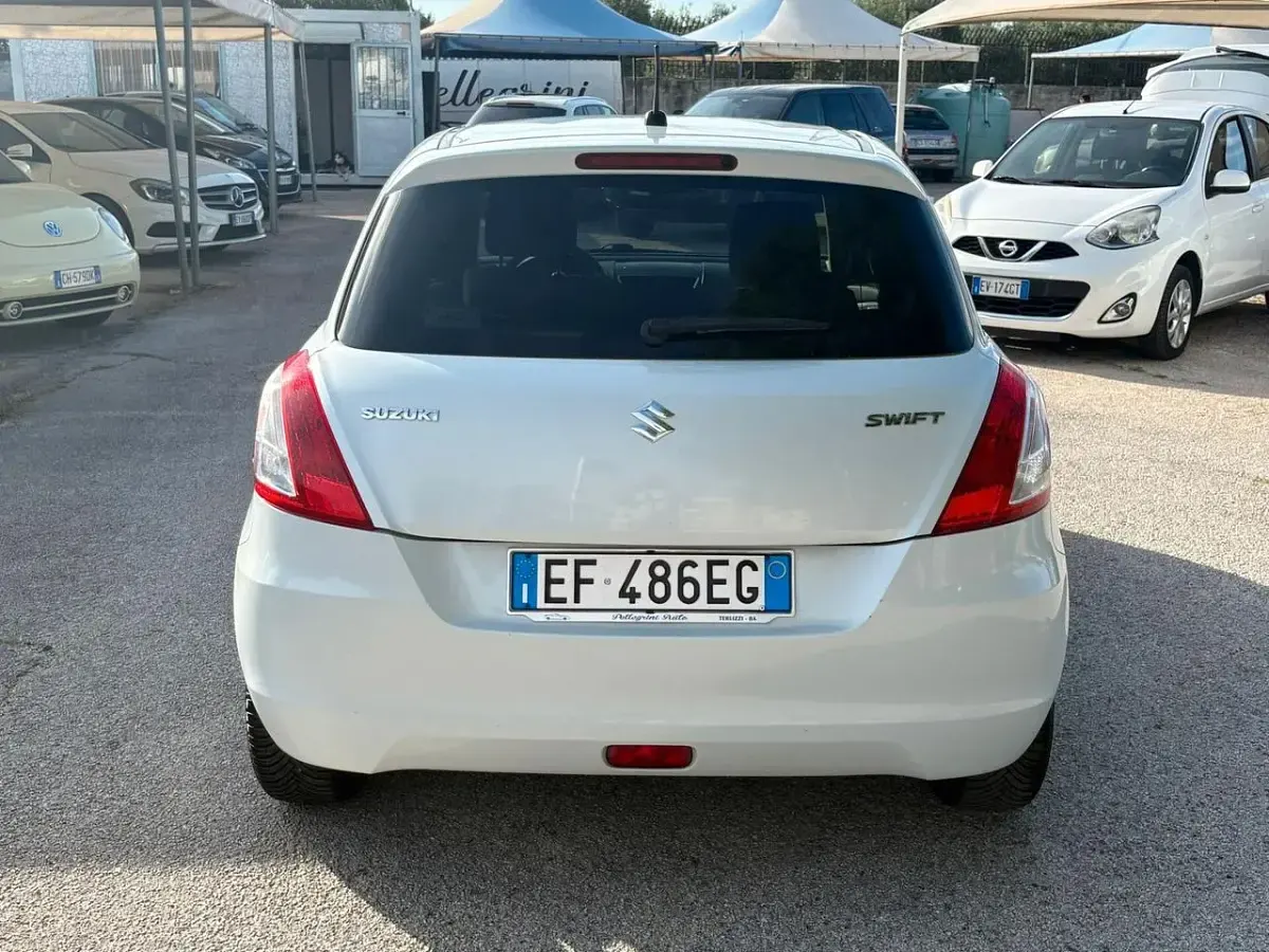 Usata Suzuki Swift GL 75 CV (55 kW) 2011 Bianco Utilitaria