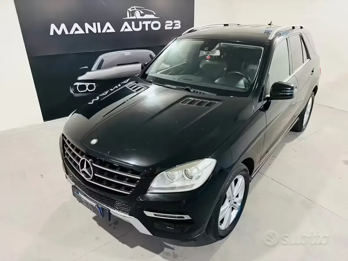 Usata Mercedes ML250 209 CV (153 kW) 2015 Nero SUV