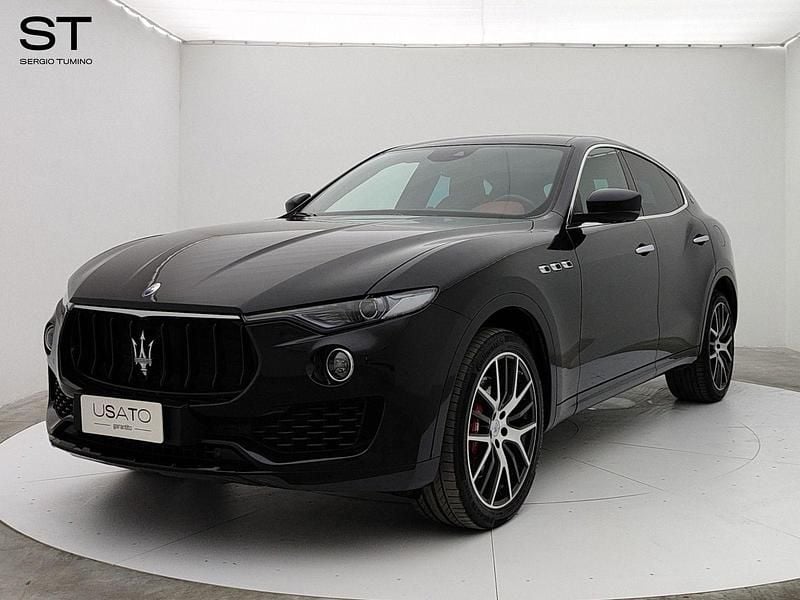 Usata Maserati 430 430 CV (316 kW) 2018 Nero Station wagon