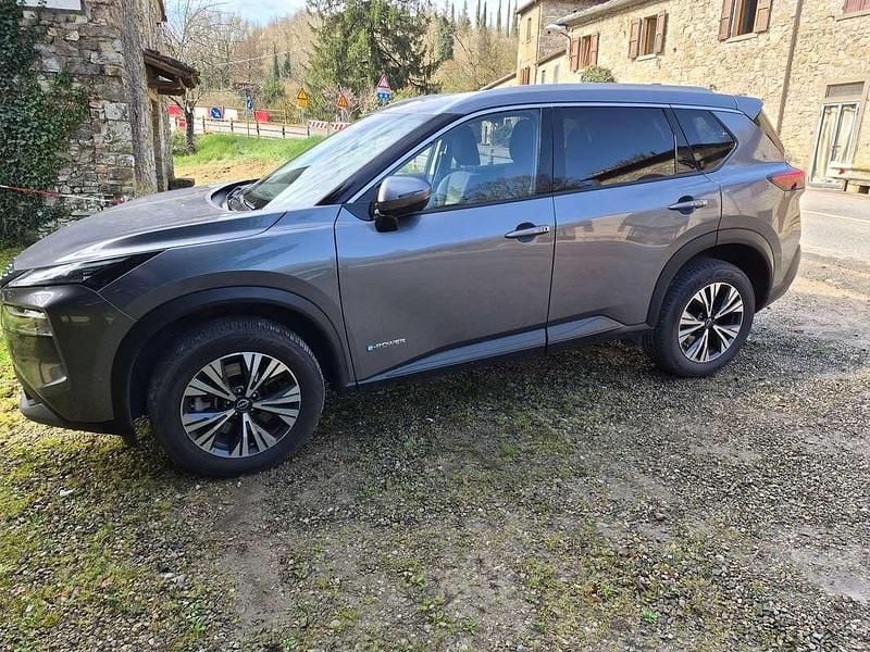 Usata Nissan X-Trail N-Connecta 158 CV (116 kW) 2025 Grigio SUV