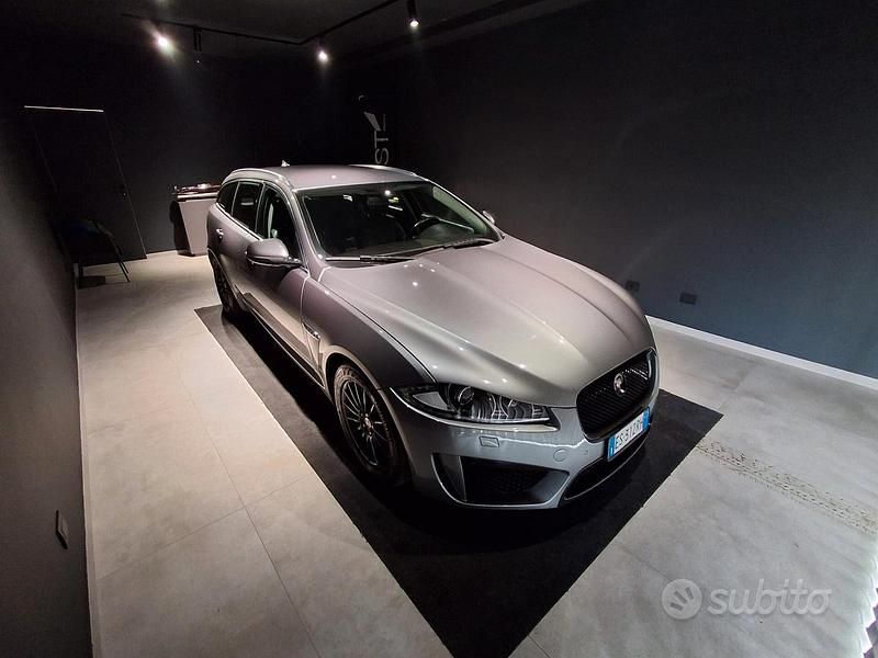 Usata Jaguar XF Premium Luxury 200 CV (147 kW) 2013 Grigio Station wagon