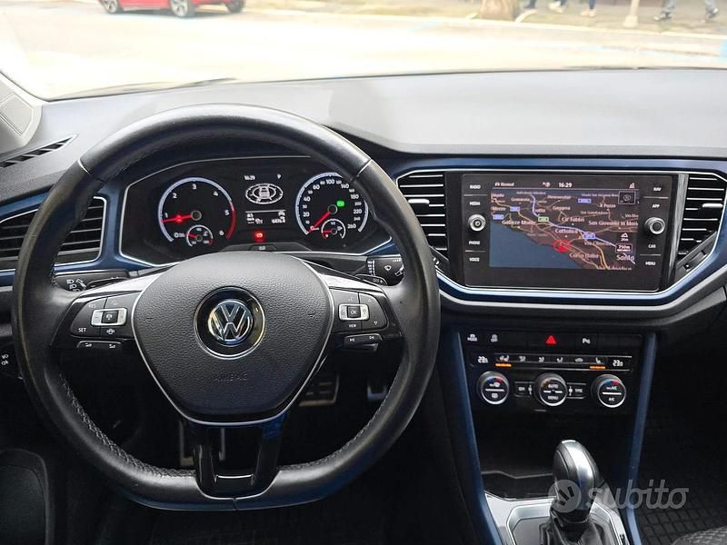 Usata VW T-Roc 150 CV (110 kW) 2000 Nero SUV