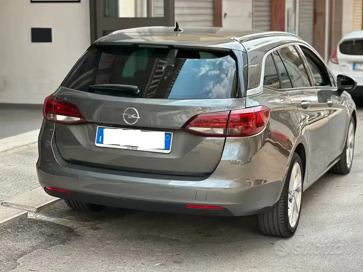 Usata Opel Astra Elegance 122 CV (89 kW) 2020 Grigio Station wagon