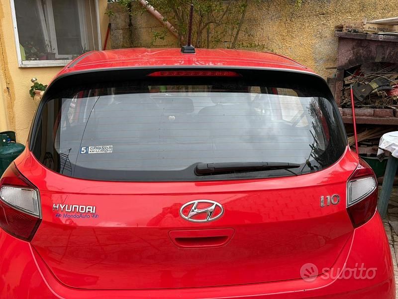 Usata Hyundai i10 2020 Rosso Utilitaria