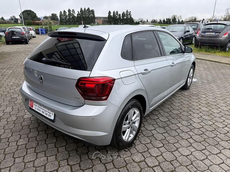 Usata VW Polo Comfortline 90 CV (66 kW) 2020 Grigio Utilitaria