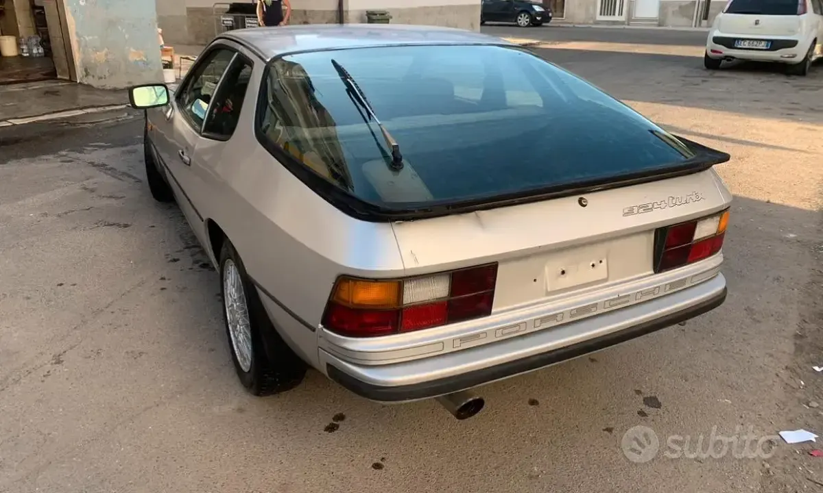 Usata Porsche 924 177 CV (130 kW) 1982 Grigio Coupé