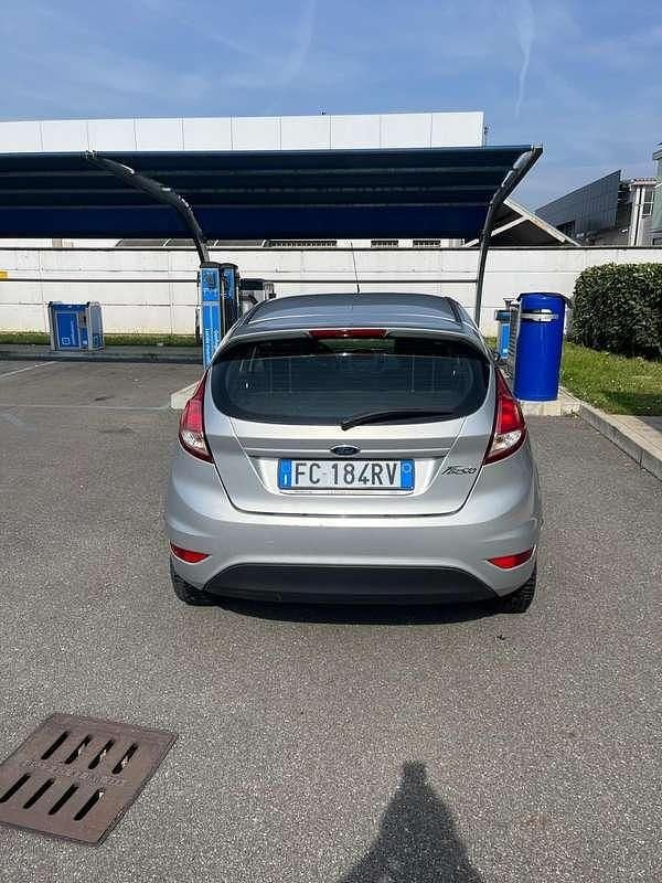 Usata Ford Fiesta Titanium 75 CV (55 kW) 2016 Berlina
