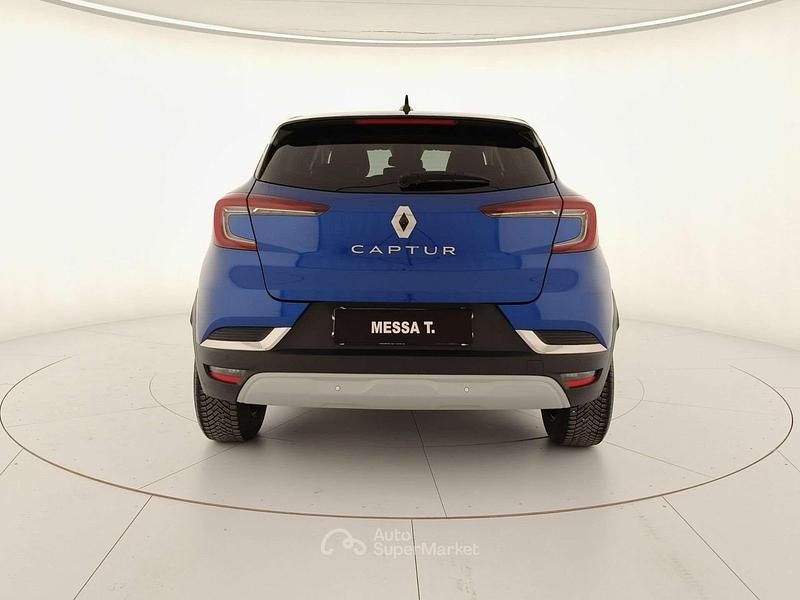 Usata Renault Captur Techno 91 CV (66 kW) 2024 Blu/azzurro SUV