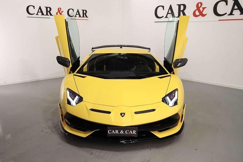Usata Lamborghini Aventador 770 CV (566 kW) 2019 Giallo Coupé