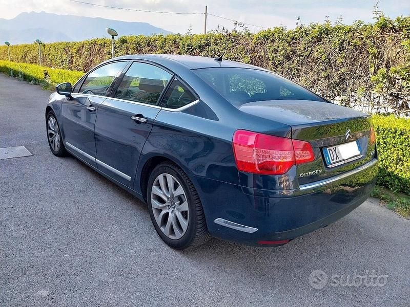 Usata Citroën C5 Business Class 140 CV (102 kW) 2009 Blu Berlina