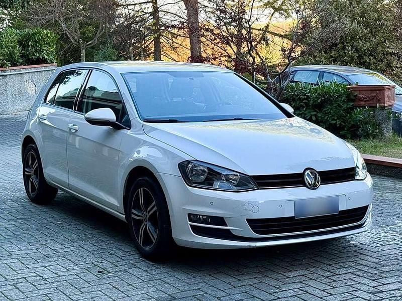 Usata VW Golf VII Trendline 90 CV (66 kW) 2016 Bianco Berlina