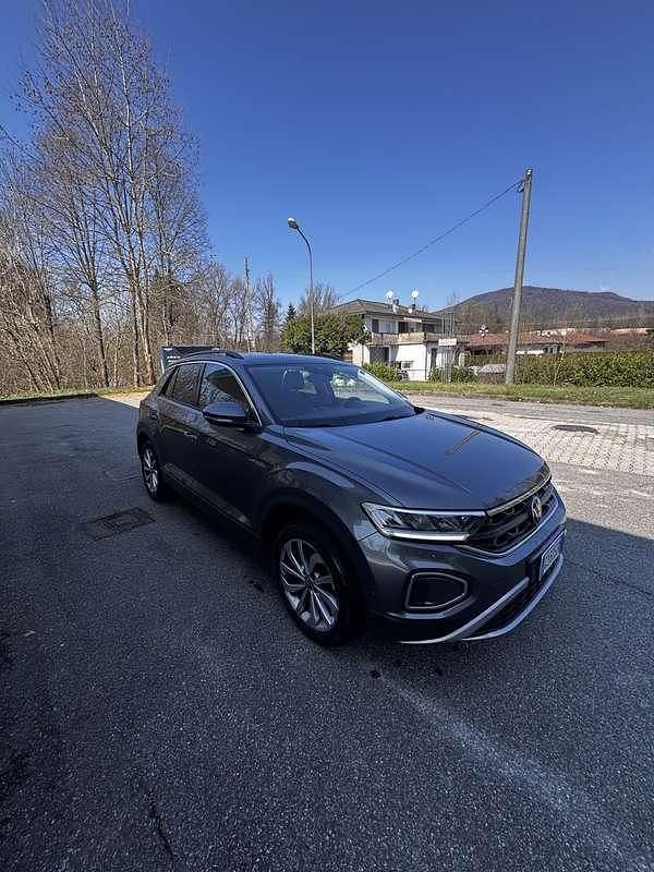 Usata VW T-Roc Life 116 CV (85 kW) 2022 SUV