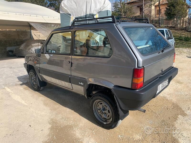 Usata 1988 Fiat Panda 4x4 Due volumi | 5500 € - Immagine 1/4
