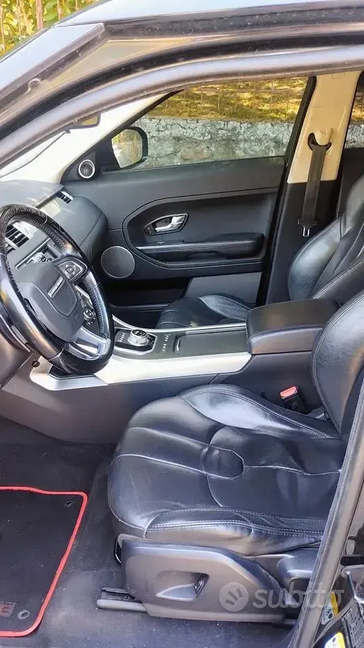 Usata Land Rover Range Rover evoque Black Edition 150 CV (110 kW) 2012 Nero SUV