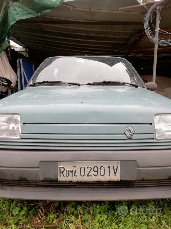 Usato 1986 Renault R5 Benzin (1.500 €)