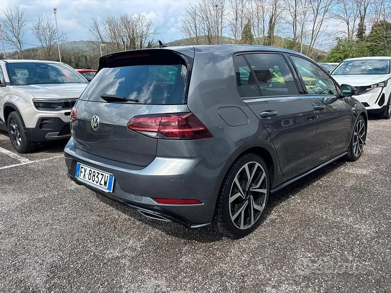 Usata VW Golf VII R-line 150 CV (110 kW) 2018 Grigio Berlina