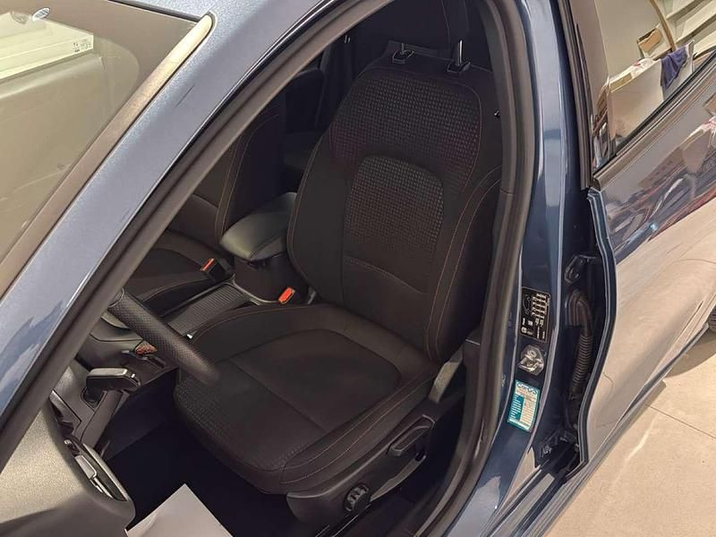 Usata Ford Focus ST-Line 125 CV (91 kW) 2023 Blu/azzurro Station wagon