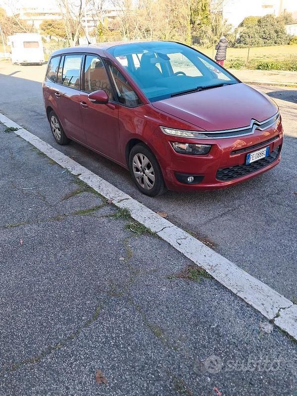 Usata Citroën Grand C4 Picasso 120 CV (88 kW) 2016 Rosso Monovolume