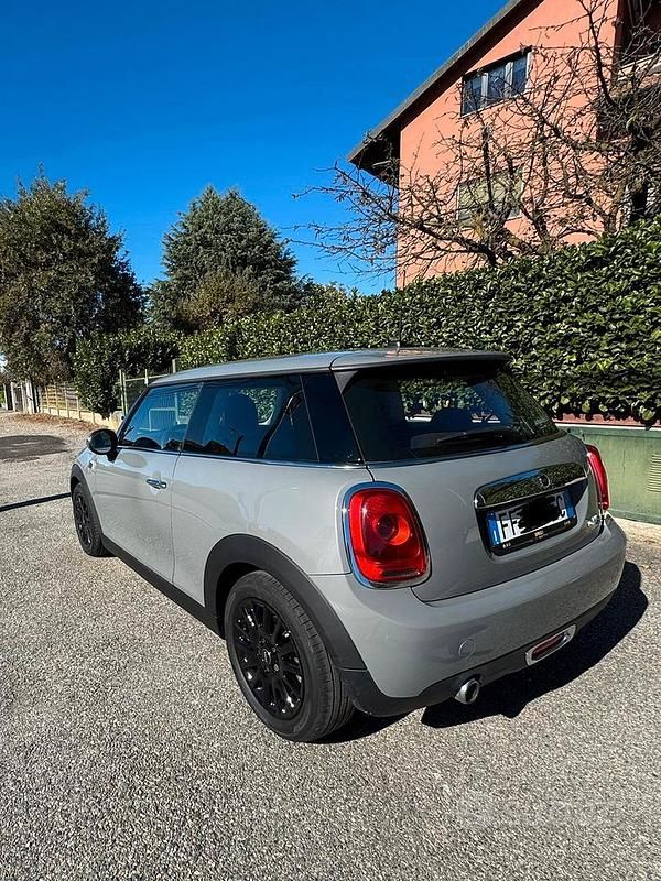 Usata Mini One D Business 95 CV (69 kW) 2016 Grigio Utilitaria