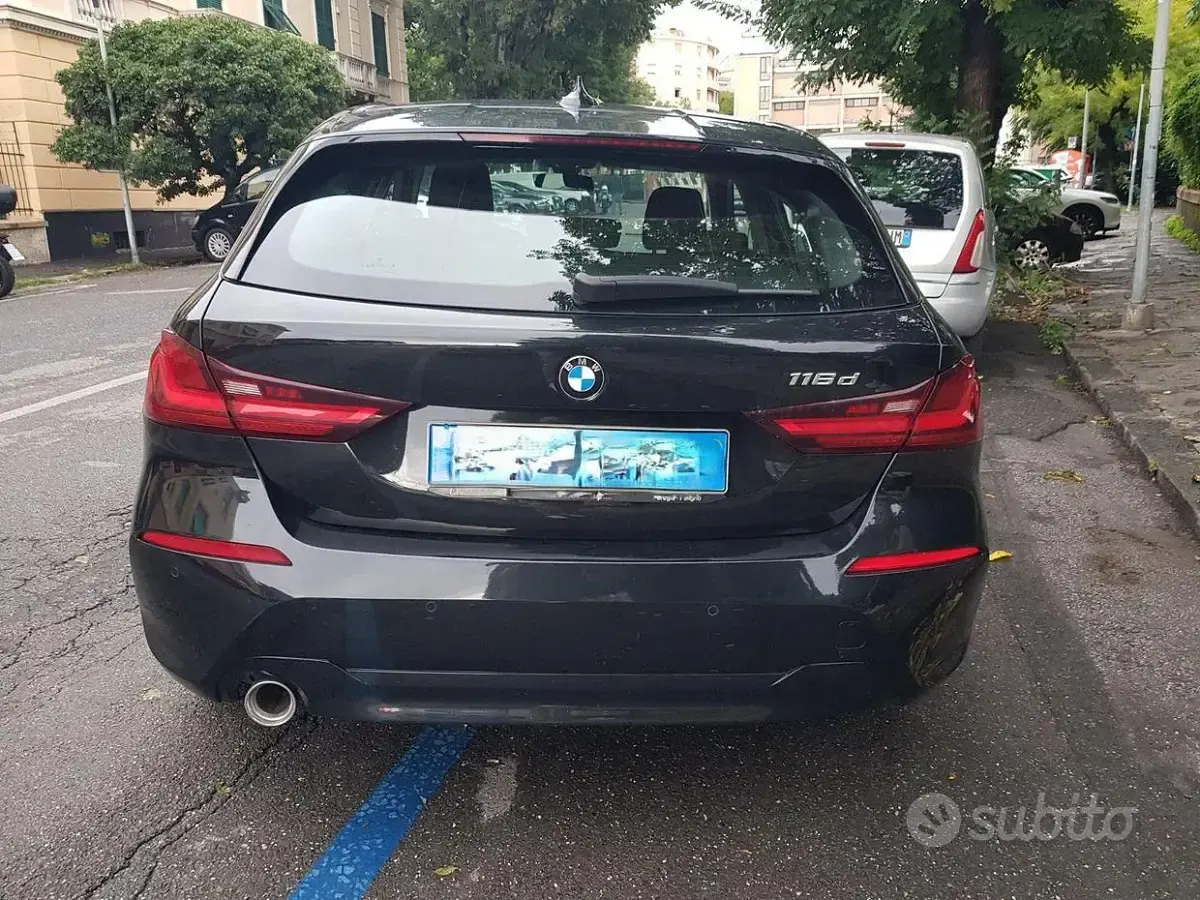 Usata BMW 116 116 CV (85 kW) 2021 Nero Utilitaria