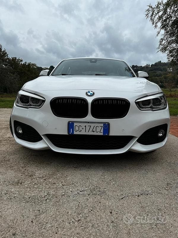 Bianco Usata 2016 BMW 116 M Sport Due volumi | 9500 € (Buon prezzo) - Immagine 1/4