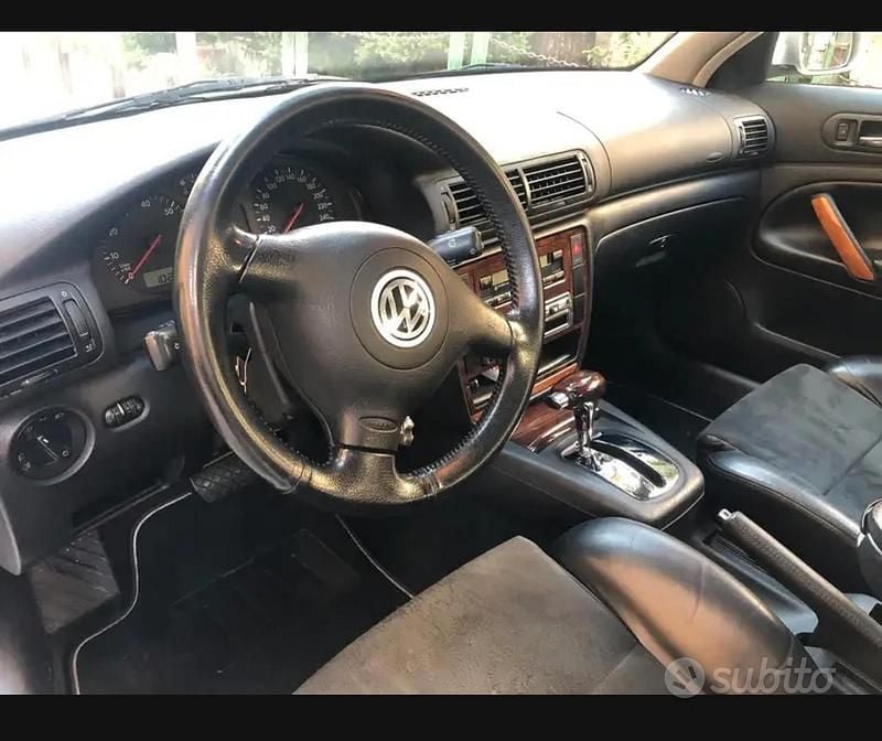 Usata VW Passat 1998 Grigio Berlina