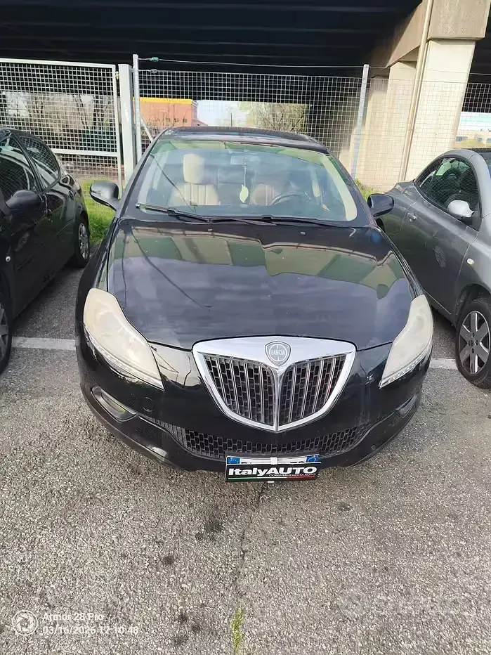 Usata Lancia Delta 120 CV (88 kW) 2009 Nero Utilitaria