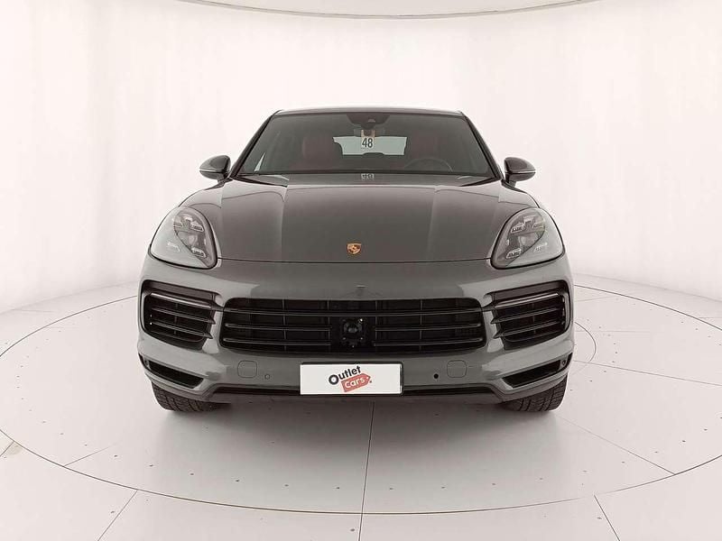 Usata Porsche Cayenne Coupe 340 CV (250 kW) 2021 Grigio quarzite metallizzato Coupé