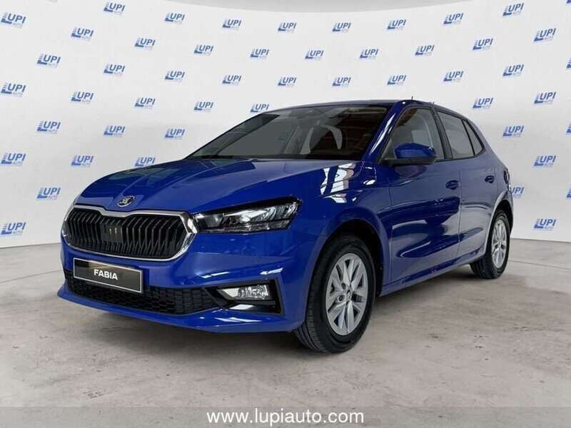 Usata Skoda Fabia Selection 80 CV (58 kW) 2024 Blu Utilitaria