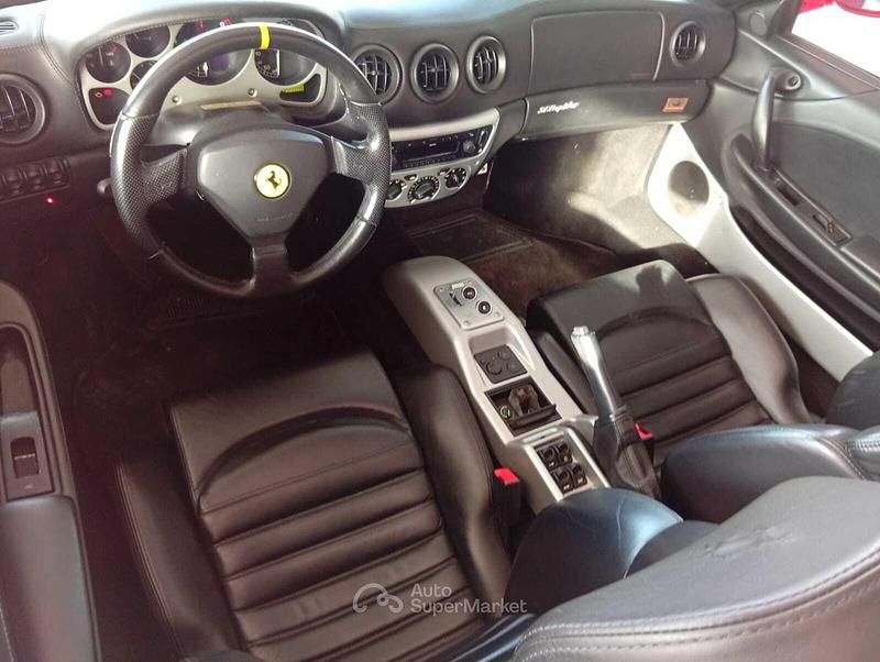 Usata Ferrari 360 400 CV (294 kW) 2003 Rosso Cabrio