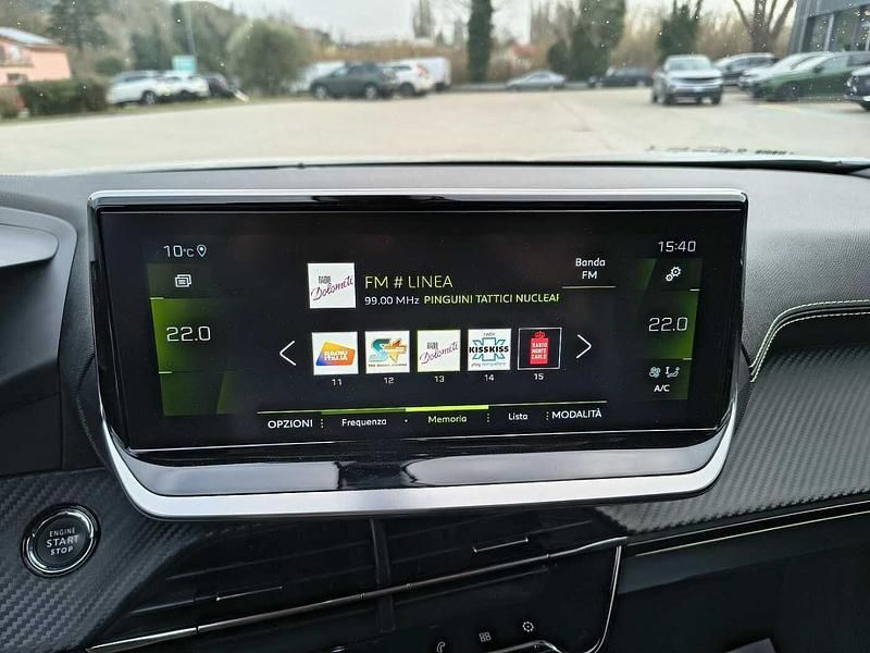 Usata Peugeot 2008 GT 110 CV (80 kW) 2021 Bianco SUV