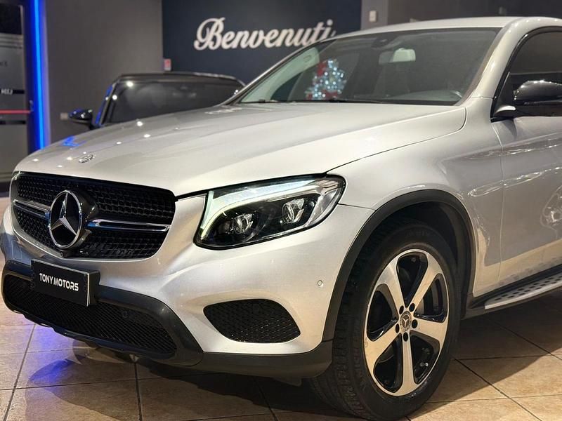 Usata Mercedes GLC220 203 CV (149 kW) 2017 Grigio Coupé