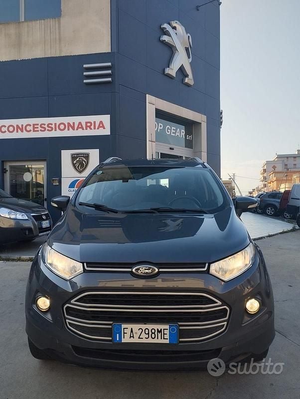 Usata Ford Ecosport Business Edition 125 CV (91 kW) 2015 Grigio SUV