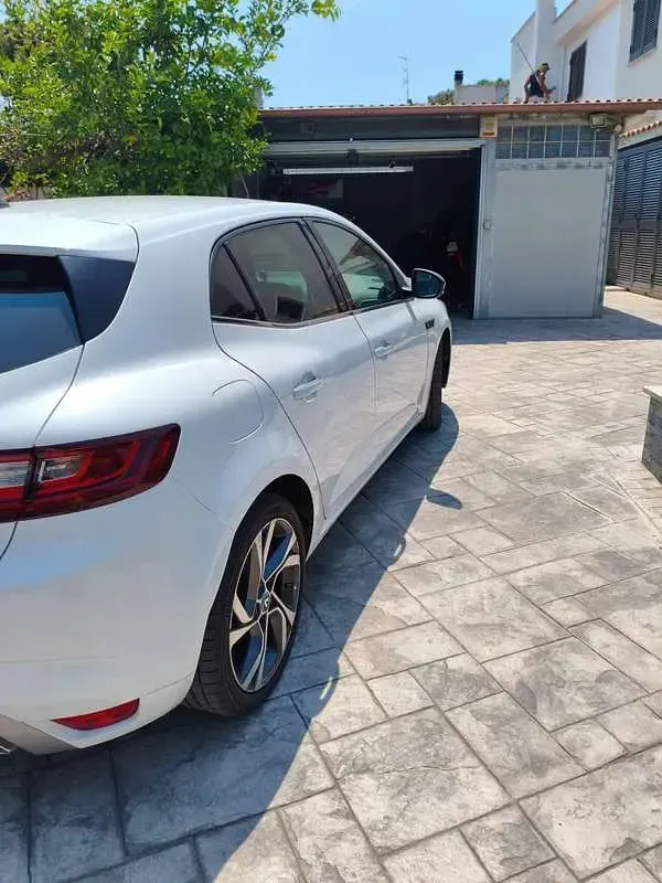 Usata Renault Mégane IV GT 205 CV (150 kW) 2017 Bianco Berlina