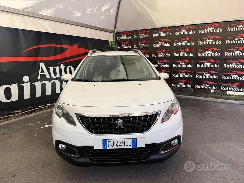 Usata Peugeot 2008 100 CV (73 kW) 2017 Bianco SUV