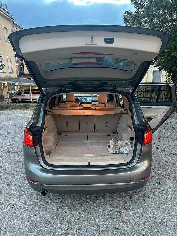 Usata BMW 216 Gran Tourer Advantage 116 CV (85 kW) 2017 Marrone Monovolume
